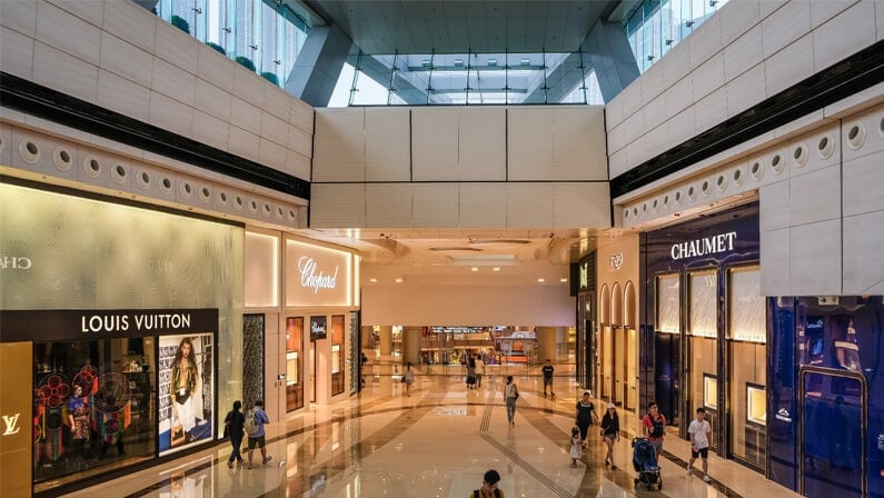 placing flyers in mall